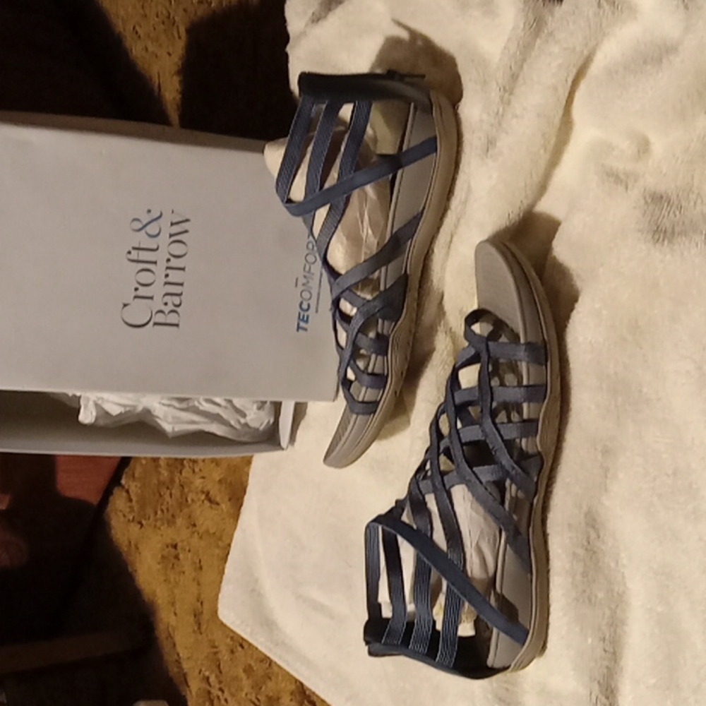 Croft & Barrow size 10 blue sandals